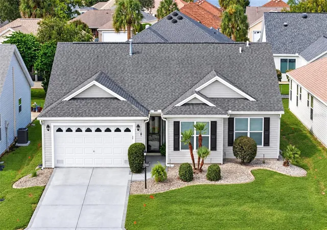 Single family home for sale at 17942 SE 88th Cascade Ct, THE VILLAGES, FL 32162 | MLS# G5119444