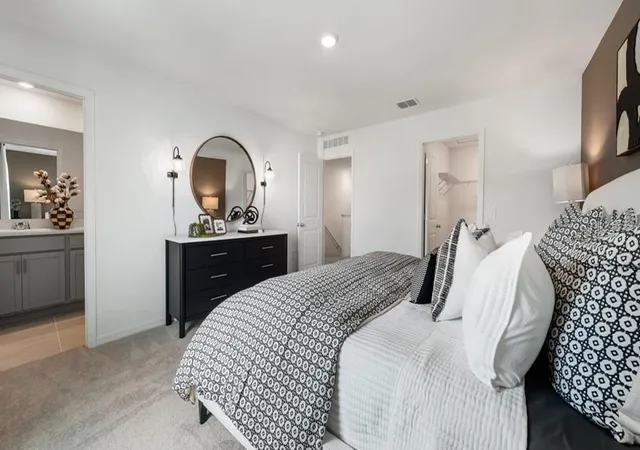 Photo 4 of Townhouse for sale at 10805 Eclipse St, Sarasota, FL 34241 | MLS# A4710727 | Listing updated on 2026-10-28