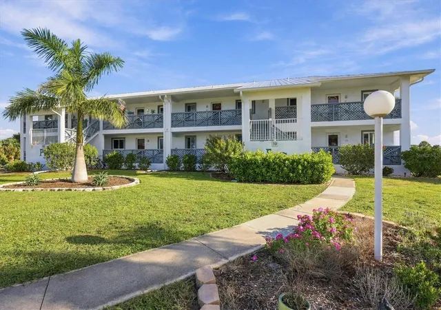 Listing Photo 1 - Condo for sale in building located at 6800 Placida Rd, ENGLEWOOD, FL 34224 - Unit #271