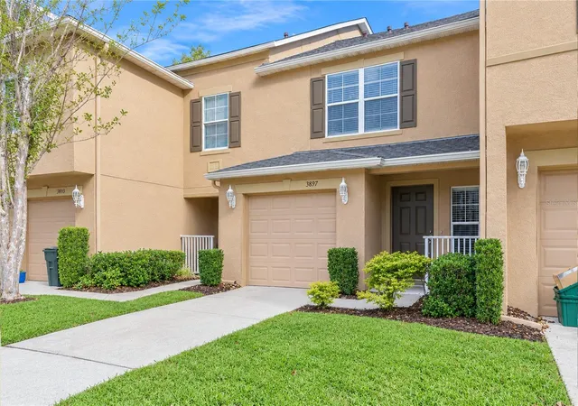 Photo 3 of Townhouse for sale at 3897 Silverbell Loop, Oviedo, FL 32765 | MLS# O6452486 | Listing updated on 2026-10-28