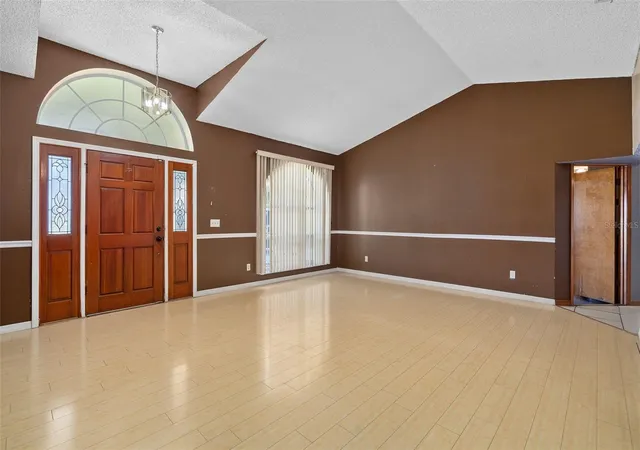 Photo 4 of Single family home for sale at 3424 Alissa Ct, Orlando, FL 32808 | MLS# O6452490 | Listing updated on 2026-10-25