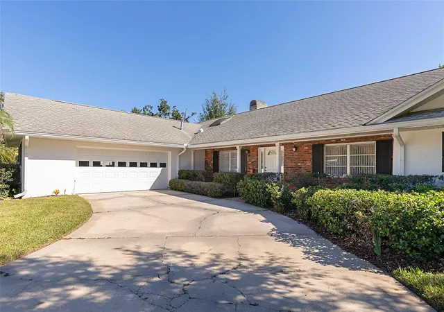 Photo 1 of Single family home for sale at 5119 Pelleport Ave, Belle Isle, FL 32812 | MLS# O6452492 | Listing updated on 2026-10-25
