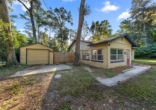 Photo 2 of Single family home for sale at 4505 NW 19th Avenue, Ocala, FL 34475 | MLS# OM734631 | Listing updated on 2026-10-25