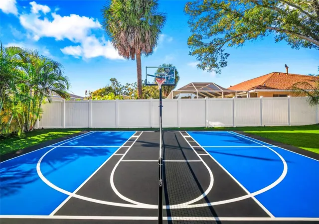 Photo 3 of Sale Pending at 164 23rd Avenue SW, Largo, FL 33778 | MLS# TB8561216 | Listing updated on 2026-10-29
