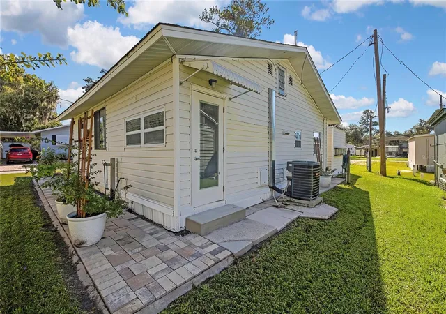 Photo 3 of Single family home for sale at 2092 Culbreath Rd #A74, Brooksville, FL 34602 | MLS# W7890615 | Listing updated on 2026-10-29