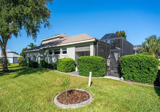 Photo 4 of Single family home for sale at 5486 Bounty Cir, Tavares, FL 32778 | MLS# G5119452 | Listing updated on 2026-10-29