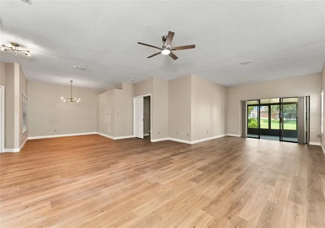Photo 4 of Single family home for sale at 5765 Parkview Point Dr, Orlando, FL 32821 | MLS# O6452502 | Listing updated on 2026-10-28