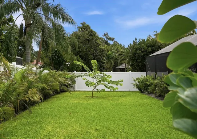 Photo 3 of Single family home for sale at 1413 Treetop Dr, Palm Harbor, FL 34683 | MLS# TB8561230 | Listing updated on 2026-10-28