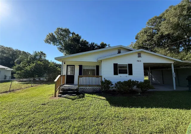 Single family home for sale at 7615 Chase Rd, LAKELAND, FL 33810 | MLS# B4902404