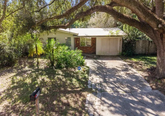 Single family home for sale at 5714 Fernhill Dr, ORLANDO, FL 32808 | MLS# A4710742