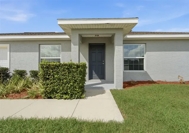 Photo 3 of Single family home for sale at 13964 SW 30th Terrace Rd, Ocala, FL 34473 | MLS# O6452508 | Listing updated on 2026-10-28