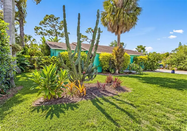 Photo 1 of Single family home for sale at 184 Karlow Ave, Lehigh Acres, FL 33974 | MLS# TB8561245 | Listing updated on 2026-10-27