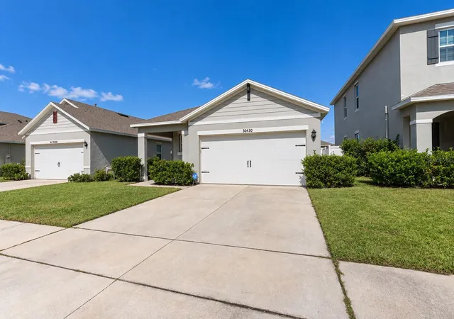 Single family home for sale at 30430 Pintail Dr, LEESBURG, FL 34748 | MLS# O6452518