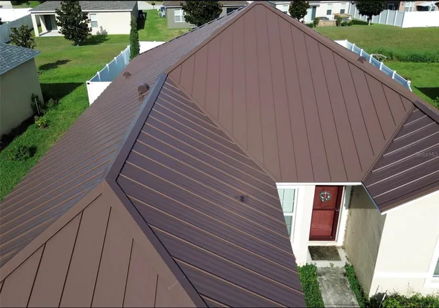 Photo 3 of Single family home for sale at 1819 Van Gogh Dr, Auburndale, FL 33823 | MLS# S5160147 | Listing updated on 2026-10-29