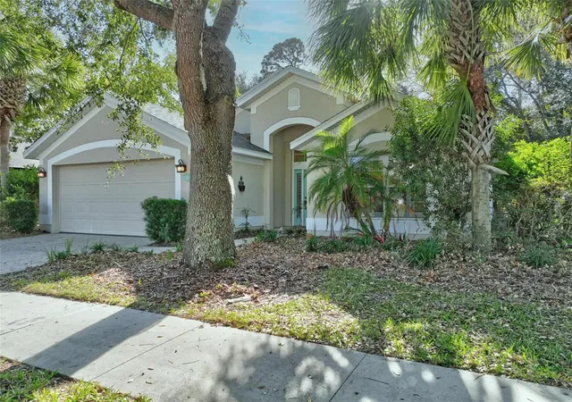 Photo 3 of Single family home for sale at 32 Shinnecock Dr, Palm Coast, FL 32137 | MLS# FC322353 | Listing updated on 2026-10-25