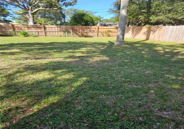 Photo 3 of Single family home for sale at 1916 Harding St, Clearwater, FL 33765 | MLS# O6452542 | Listing updated on 2026-10-29