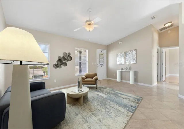 Photo 4 of Single family home for sale at 17501 SE 110th Court, Summerfield, FL 34491 | MLS# OM734643 | Listing updated on 2026-10-27