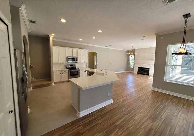Photo 2 of Single family home for sale at 8335 Lake Crowell Cir, Orlando, FL 32836 | MLS# O6452565 | Listing updated on 2026-10-31