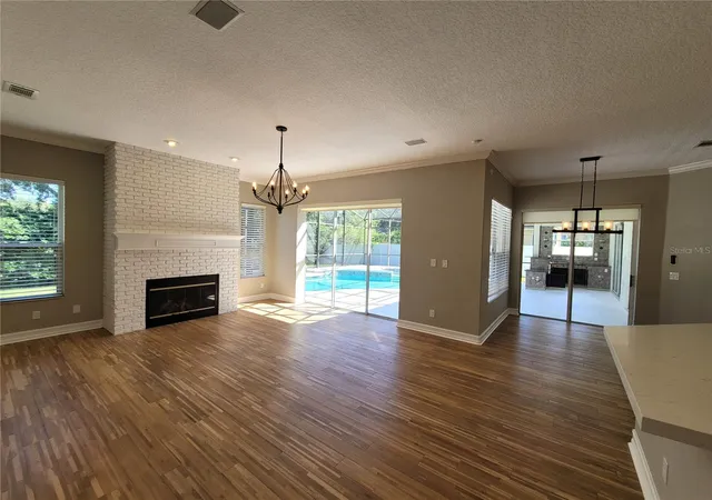 Photo 4 of Single family home for sale at 8335 Lake Crowell Cir, Orlando, FL 32836 | MLS# O6452565 | Listing updated on 2026-10-31