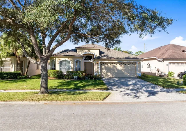 Photo 2 of Single family home for sale at 10337 Andover Point Cir, Orlando, FL 32825 | MLS# O6452567 | Listing updated on 2026-10-28