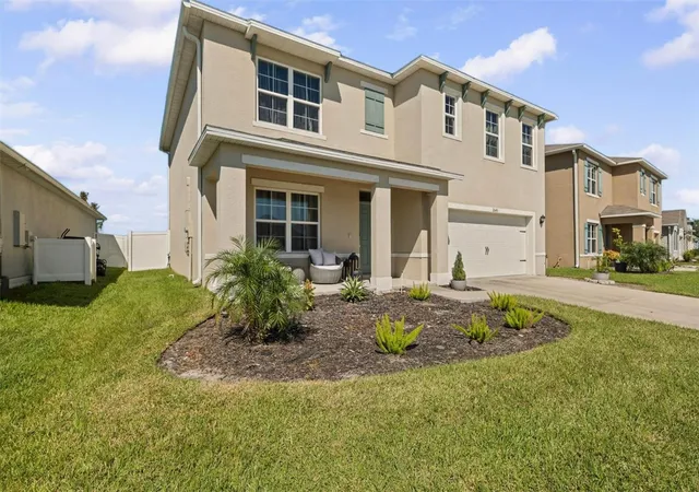 Photo 2 of Single family home for sale at 2645 Galway Grv Way, Lakeland, FL 33811 | MLS# S5160156 | Listing updated on 2026-10-26