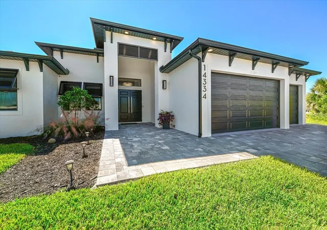 Photo 1 of Single family home for sale at 14334 Maysville Cir, Port Charlotte, FL 33981 | MLS# C7532459 | Listing updated on 2026-10-28