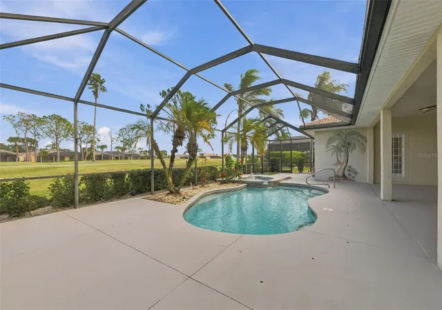 Photo 4 of Single family home for sale at 2208 Myrtle Vista Ct, Sun City Center, FL 33573 | MLS# TB8561302 | Listing updated on 2026-10-29