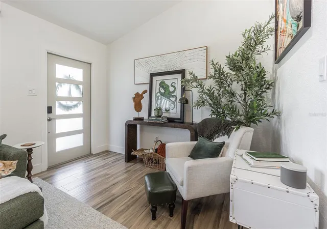 Photo 3 of Single family home for sale at 1362 Robinson Dr, Saint Petersburg, FL 33710 | MLS# TB8561306 | Listing updated on 2026-10-25