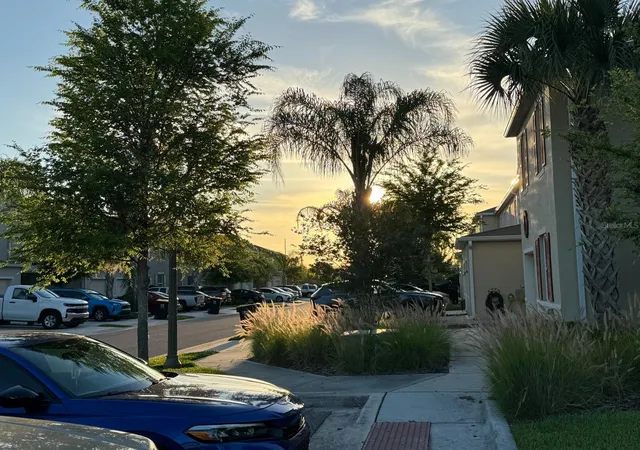 Photo 2 of Townhouse for sale at 439 Arbor Lakes Dr, Davenport, FL 33896 | MLS# S5160166 | Listing updated on 2026-10-26