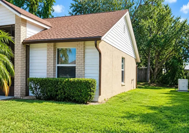 Photo 2 of Single family home for sale at 1836 Tampa Bay Dr, Wesley Chapel, FL 33543 | MLS# TB8561319 | Listing updated on 2026-10-28