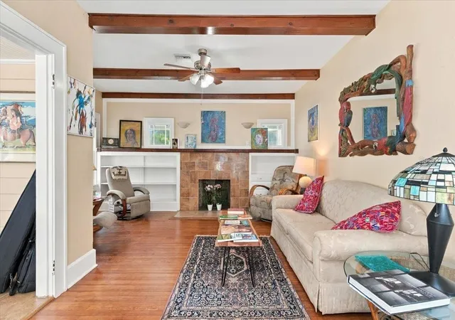 Photo 2 of Single family home for sale at 244 21st Avenue N, Saint Petersburg, FL 33704 | MLS# TB8561327 | Listing updated on 2026-10-29
