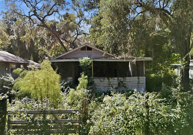 Photo 1 of Single family home for sale at 25116 NE 133rd Street, Fort Mc Coy, FL 32134 | MLS# O6452608 | Listing updated on 2026-10-26