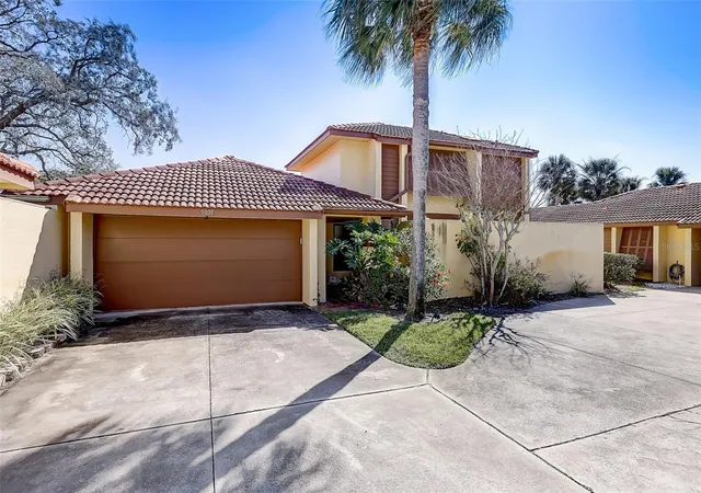 Photo 1 of Condo for sale at 5009 Bermuda Cir #3, Orlando, FL 32808 | MLS# O6452612 | Listing updated on 2026-10-27