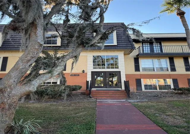 Condo for sale at 4136 Versailles Dr #4136D, ORLANDO, FL 32808 | MLS# O6452614