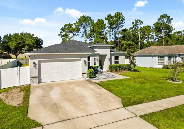 Photo 2 of Single family home for sale at 2136 Bancroft Blvd, Orlando, FL 32833 | MLS# S5160173 | Listing updated on 2026-10-27