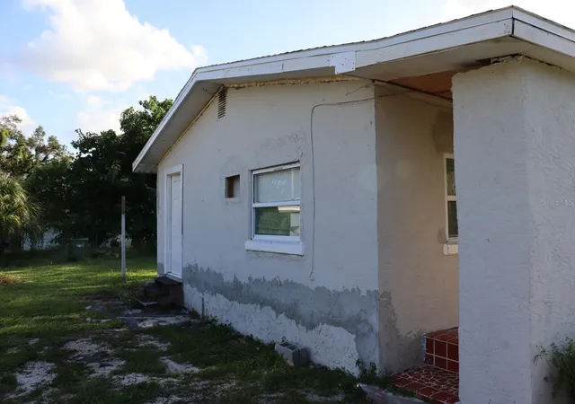 Photo 3 of Single family home for sale at 3721 E Idlewild Ave, Tampa, FL 33610 | MLS# TB8561347 | Listing updated on 2026-10-27