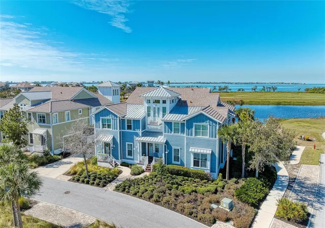 Photo 4 of Condo for sale at 226 Sapphire Lake Dr #201, Bradenton, FL 34209 | MLS# A4710787 | Listing updated on 2026-10-29