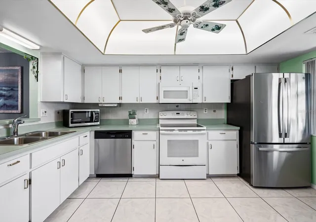 Photo 4 of House for sale at 11430 Carriage Hl Dr #2, Port Richey, FL 34668 | MLS# TB8561368 | Listing updated on 2026-10-29
