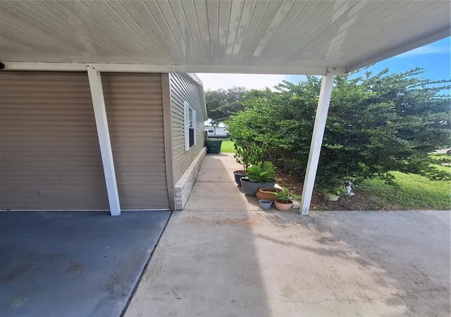 Photo 1 of Manufactured home for sale at 37650 Newport Dr, Zephyrhills, FL 33542 | MLS# TB8561374 | Listing updated on 2026-10-28