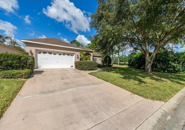 Photo 3 of Single family home for sale at 9080 SW 96th Court Rd, Ocala, FL 34481 | MLS# OM734665 | Listing updated on 2026-10-29