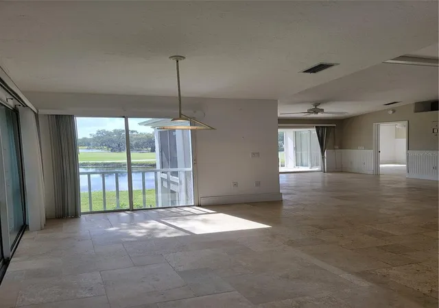 Photo 3 of Condo for sale at 5654 Sheffield Greene Cir #28, Sarasota, FL 34235 | MLS# A4710801 | Listing updated on 2026-10-28