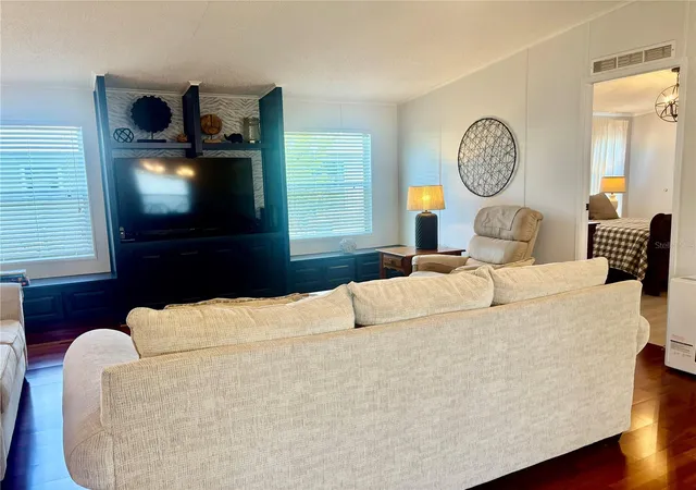 Photo 1 of Manufactured home for sale at 5707 45th Street E #100, Bradenton, FL 34203 | MLS# A4710802 | Listing updated on 2026-10-27