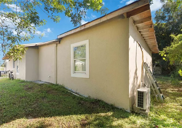 Photo 3 of Single family home for sale at 3770 S Fruitloop Cir, Kissimmee, FL 34741 | MLS# O6452654 | Listing updated on 2026-10-29
