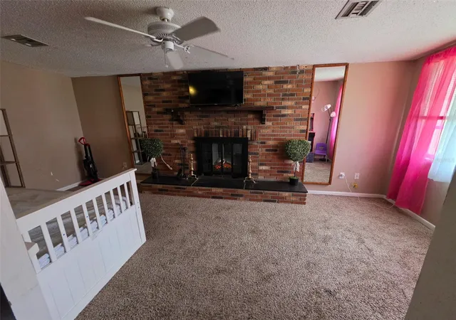 Photo 2 of Single family home for sale at 845 Palm Ave, Englewood, FL 34223 | MLS# C7532481 | Listing updated on 2026-10-27