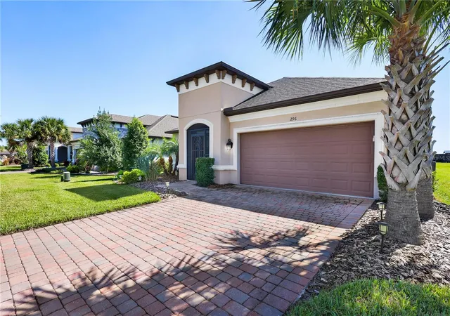 Photo 3 of Single family home for sale at 296 Bella Cortina Dr, Kissimmee, FL 34759 | MLS# S5160185 | Listing updated on 2026-10-27