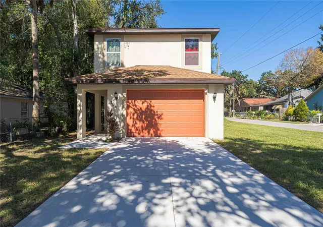 Single family home for sale at 704 Cedar St, DAYTONA BEACH, FL 32114 | MLS# O6452660