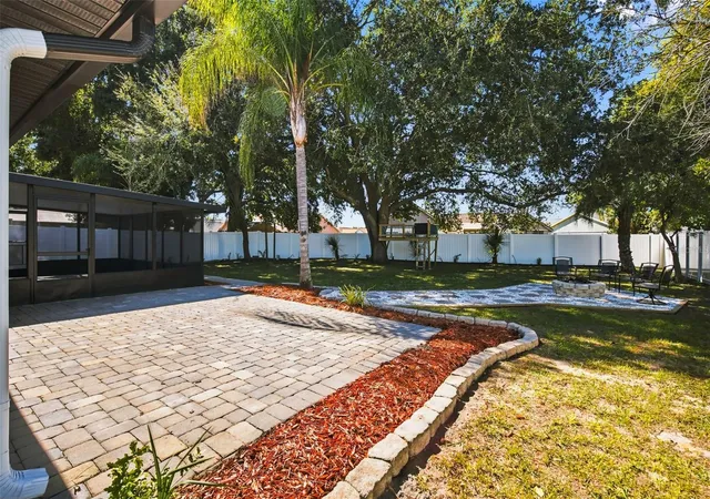 Photo 4 of Single family home for sale at 156 Dempsey Way, Orlando, FL 32835 | MLS# O6452673 | Listing updated on 2026-10-29