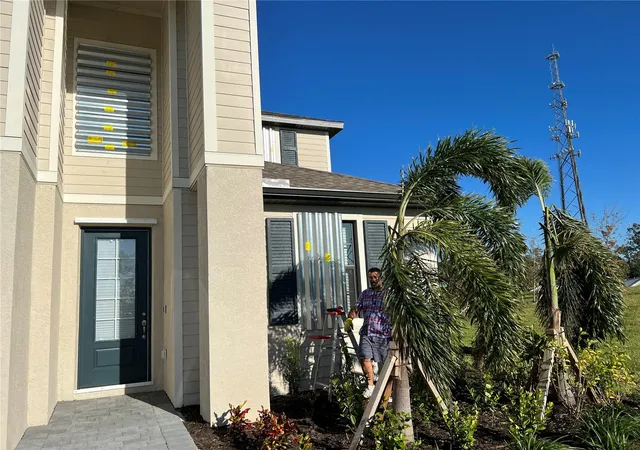 Photo 1 of Single family home for sale at 19500 Fishhawk Trl, Venice, FL 34293 | MLS# A4710807 | Listing updated on 2026-10-27