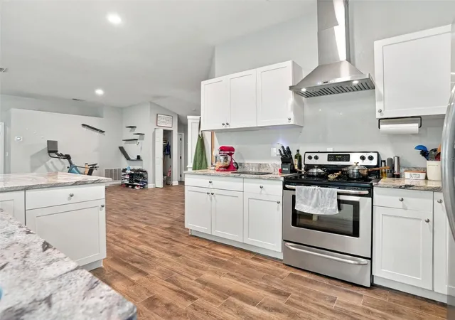 Photo 4 of Single family home for sale at 5604 Redhawk Dr, New Port Richey, FL 34655 | MLS# TB8561419 | Listing updated on 2026-10-29