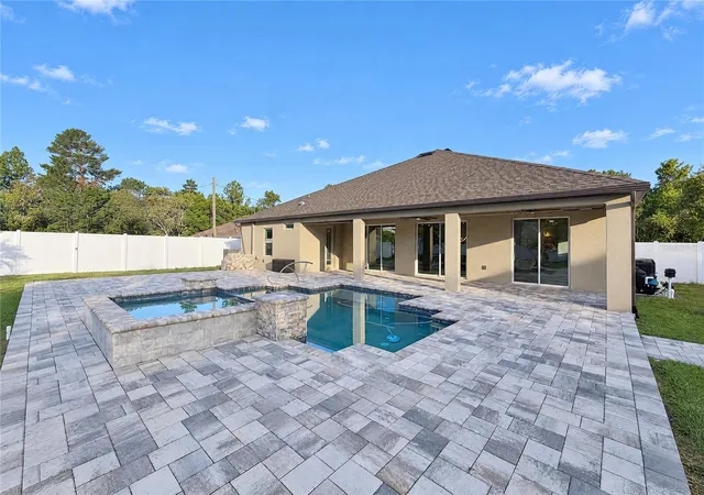Photo 3 of Single family home for sale at 11238 Shivering Owl Ave, Weeki Wachee, FL 34614 | MLS# O6452703 | Listing updated on 2026-10-28